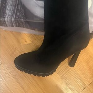 Jennifer Lopez Black Heeled Boots New with Box , over the knee , 9